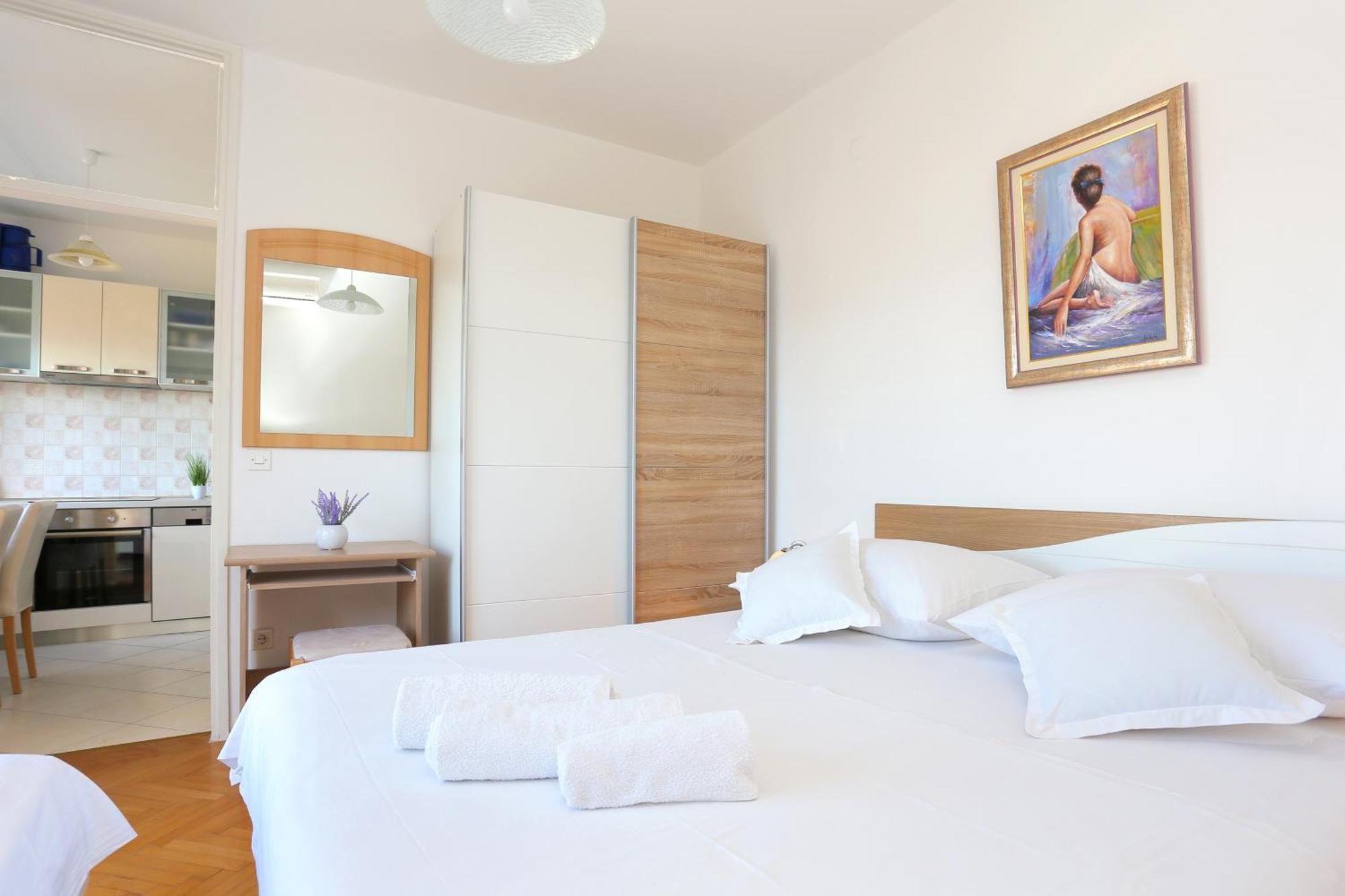 Apartment By The Sea Duce, Omis - 946 *