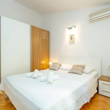 Apartments By The Sea Duce, Omis - 946 Zimmer foto